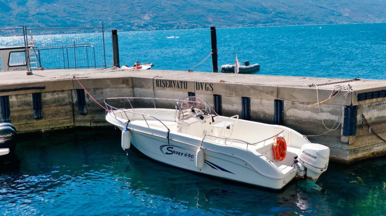 Dv Garda Suite Campione del Garda Exterior foto